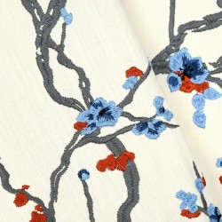 Tissu d'Ameublement Brodé sur toile Coton HAMANI de chez Casal